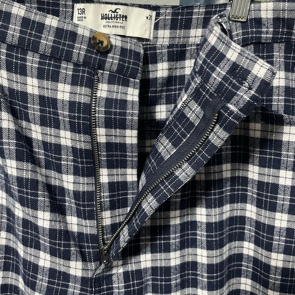 NWT Hollister Ultra High-Rise Flannel Plaid Dad Pants. Size 13R-W31 - Picture 6 of 9